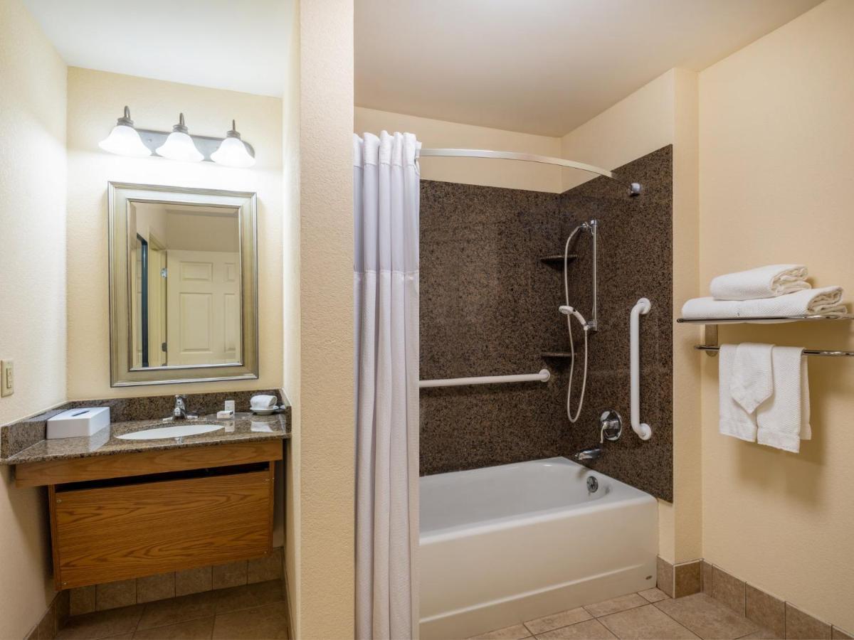 Staybridge Suites Milwaukee Airport South By Ihg Франклин Экстерьер фото